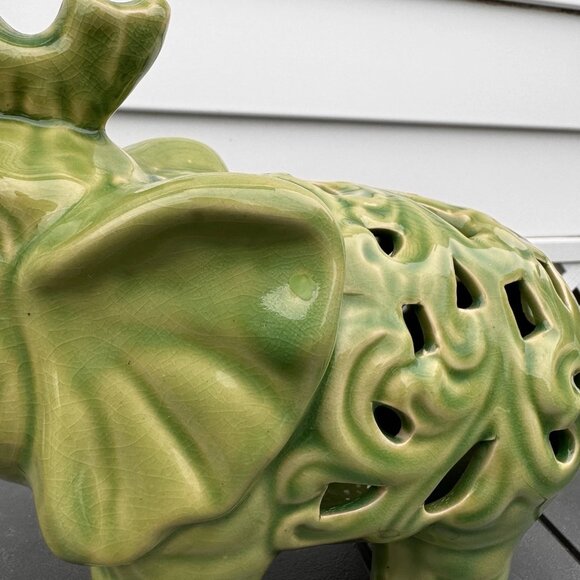 Carved Lace Crackle Finish Ceramic Green Elephant Statue Vintage Figurine - Picture 3 of 13